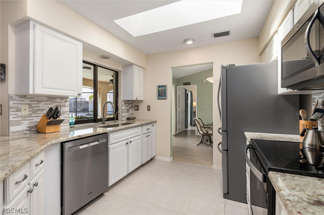 3 Bed Pool Home for Sale in Punta Gorda Isles, photo 11
