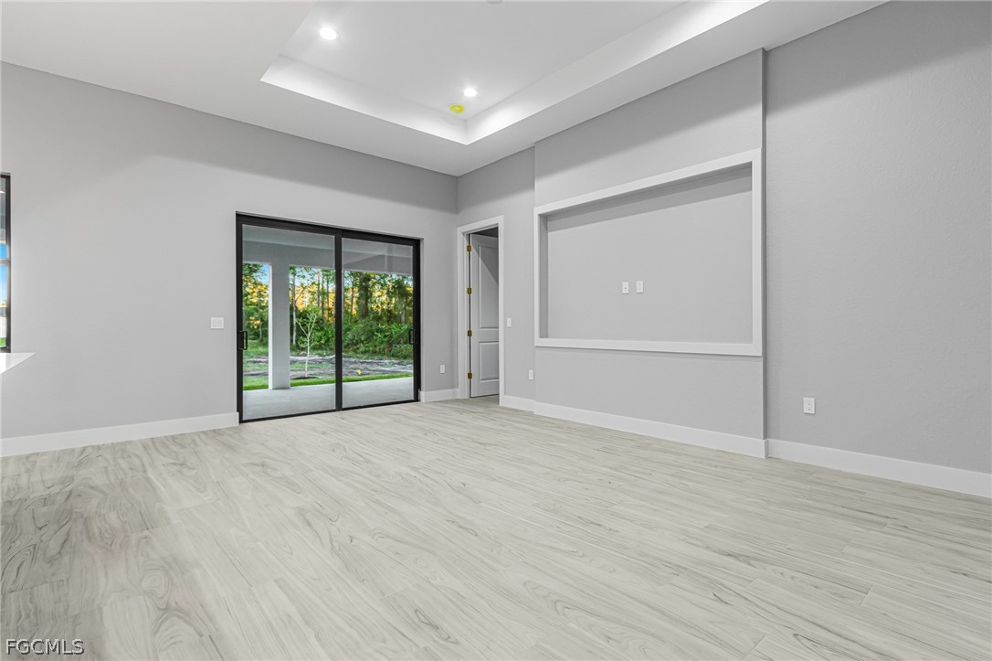 4 Bed SingleFamilyResidence for Sale in Lehigh Acres, photo 11