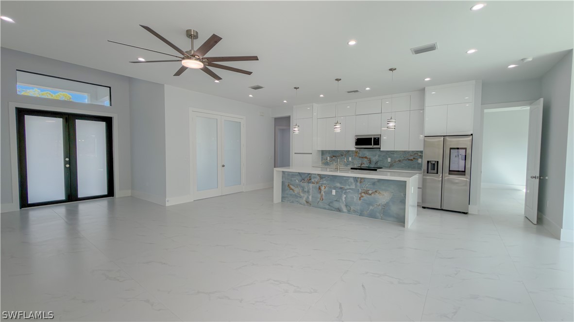 4 Bed SingleFamilyResidence for Sale in Naples, FL, $799,000 — photo 11