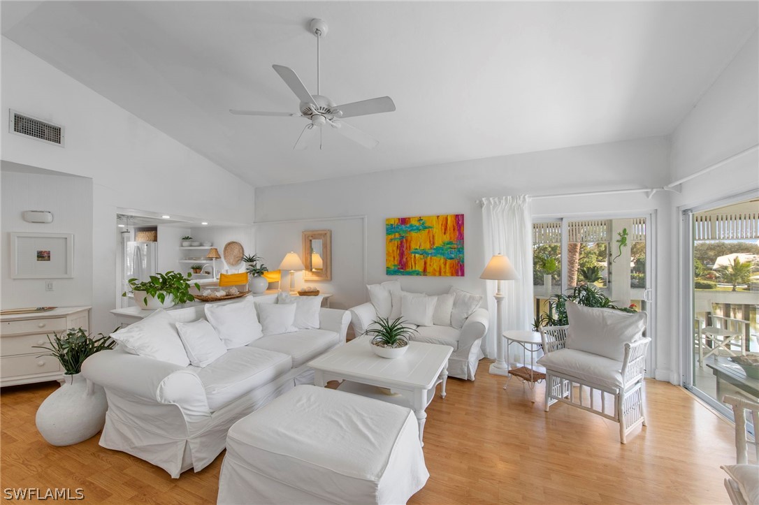 2 Bed Waterfront Home for Sale in Naples, photo 11