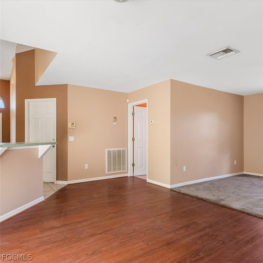 3 Bed SingleFamilyResidence for Sale in Port Charlotte, FL — photo 11