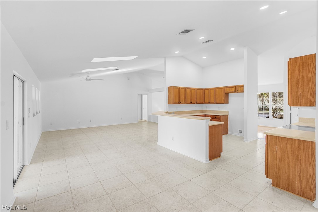 3 Bed Pool Home for Sale in Cape Coral, photo 11