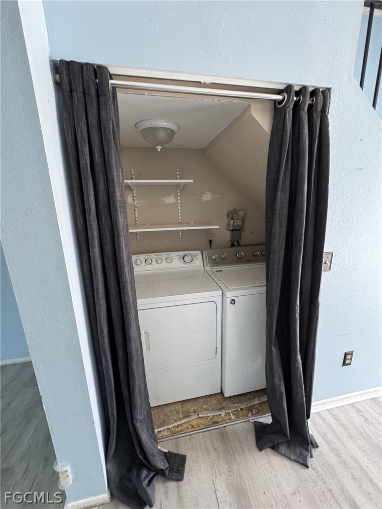 2 Bed Pool Home for Sale in Cape Coral, photo 11