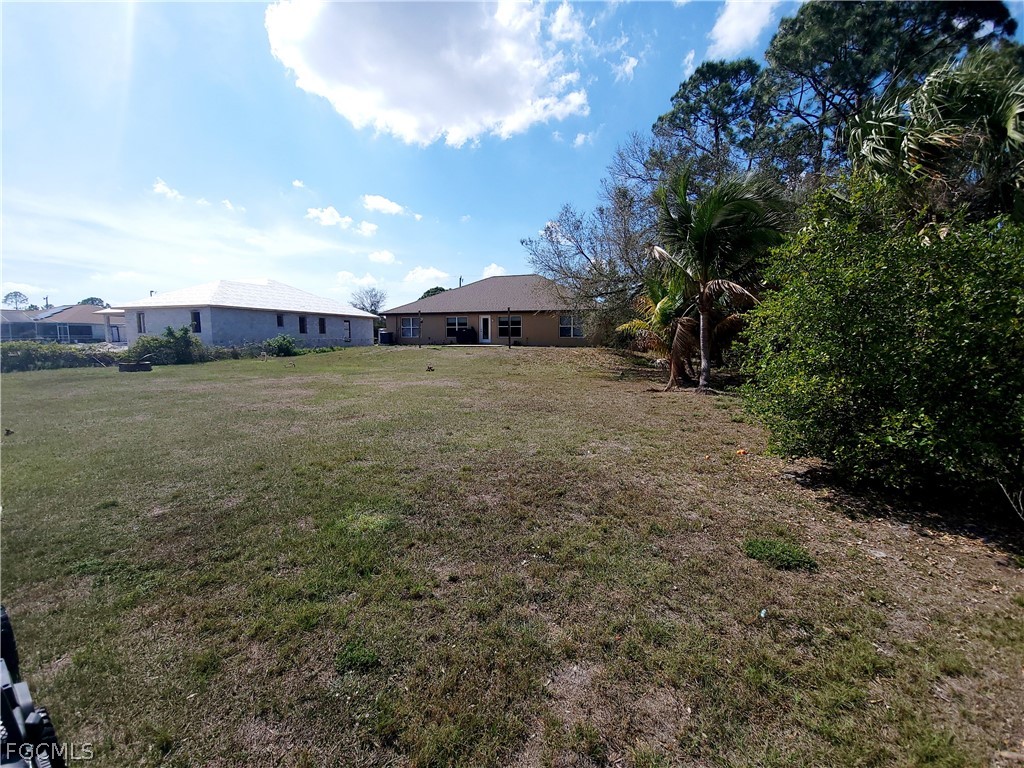 4 Bed SingleFamilyResidence for Sale in Lehigh Acres, photo 11
