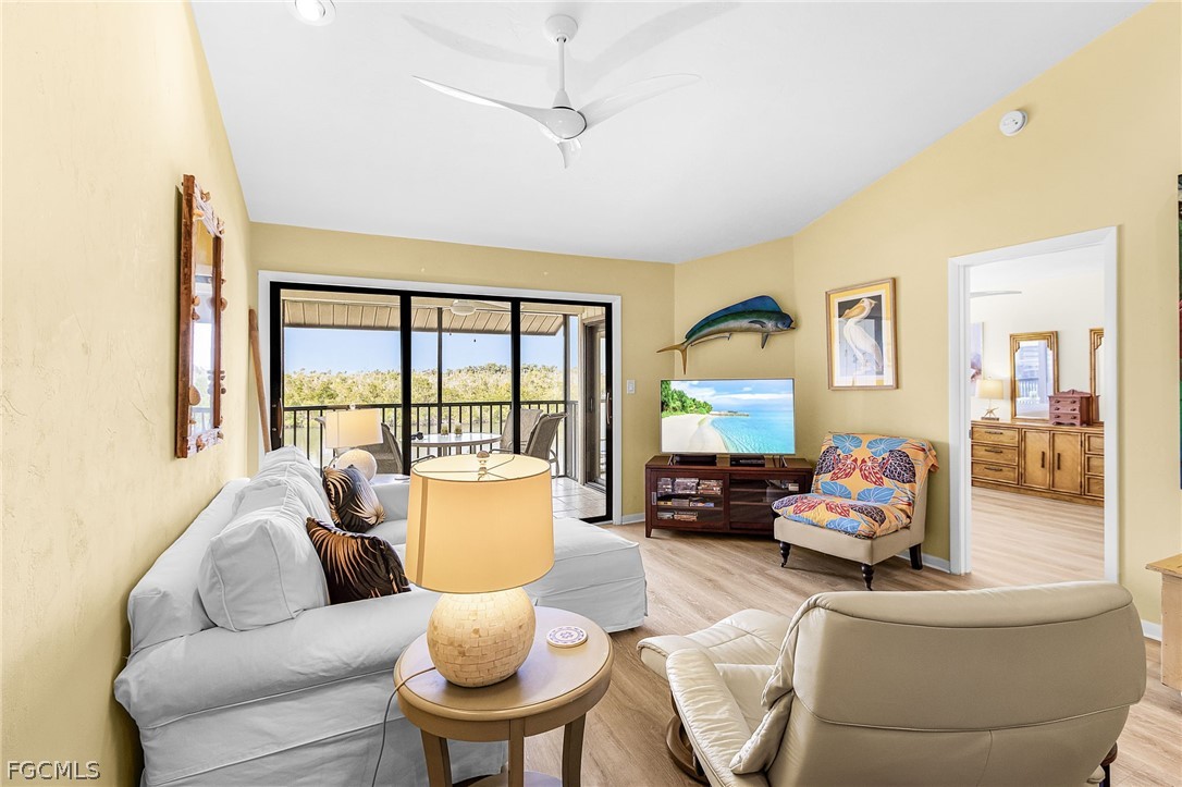 2 Bed Waterfront Home for Sale in Bokeelia, photo 11