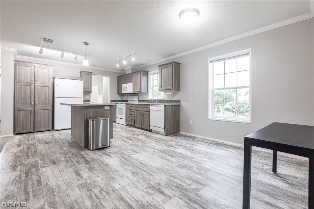 3 Bed ManufacturedHome for Sale in Punta Gorda, FL, $259,000 — photo 11