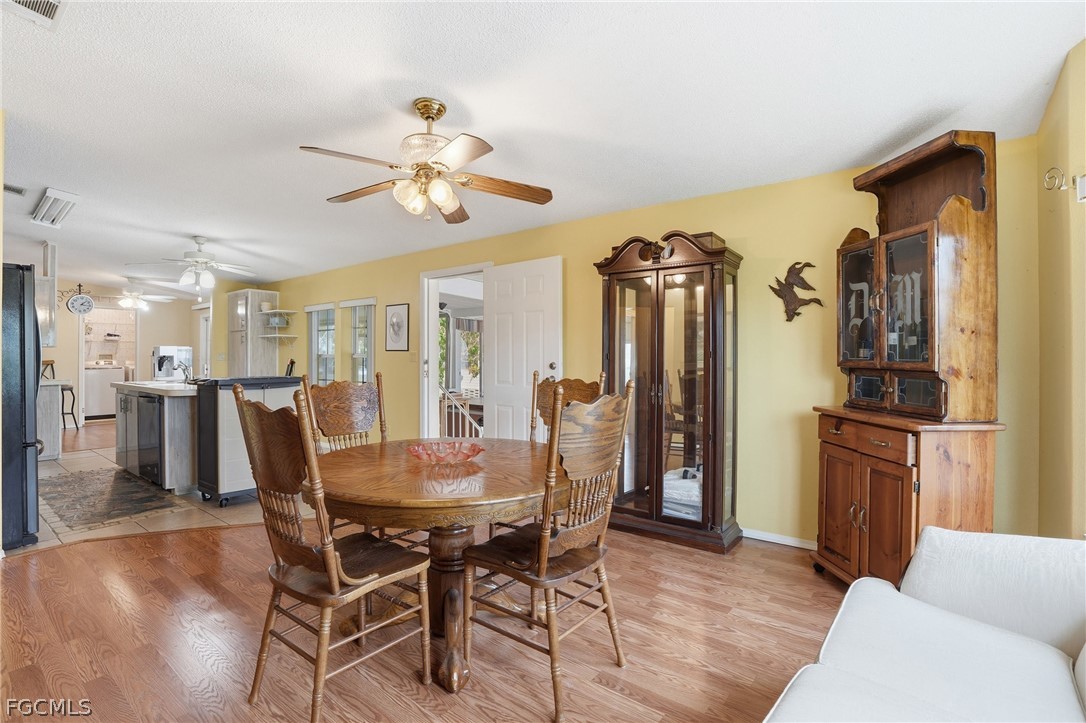 3 Bed ManufacturedHome for Sale in Riverwood, FL, $200,000 — photo 11