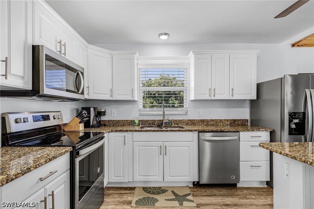 2 Bed SingleFamilyResidence for Sale in Pine Island, photo 11