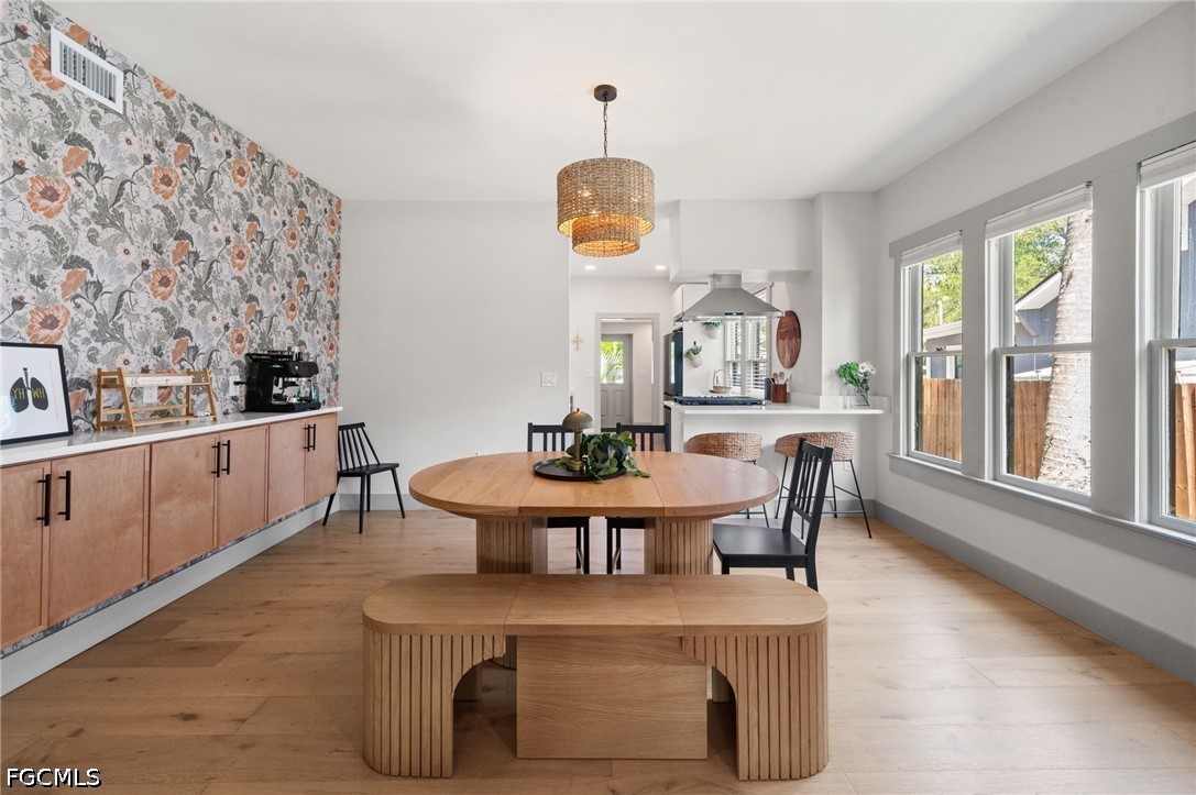 4 Bed SingleFamilyResidence for Sale in Dean Park, photo 11