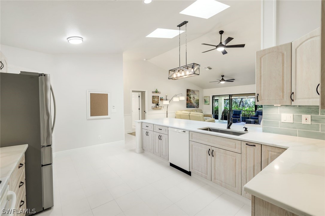 3 Bed Attached for Sale in Hunters Ridge, photo 11