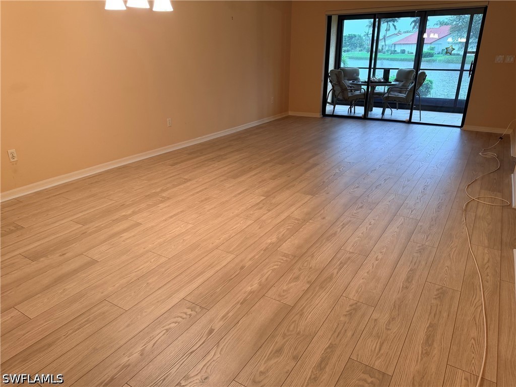 2 Bed Waterfront Home for Sale in Fort Myers, photo 11