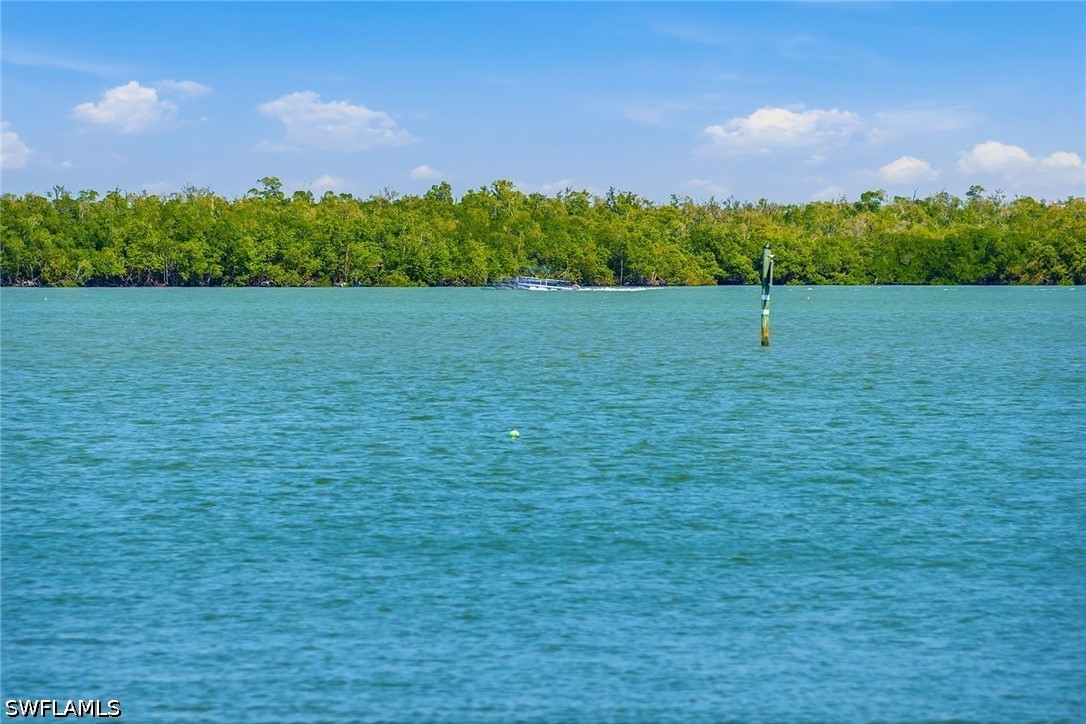 4 Bed Pool Home for Sale in Marco Island, photo 11