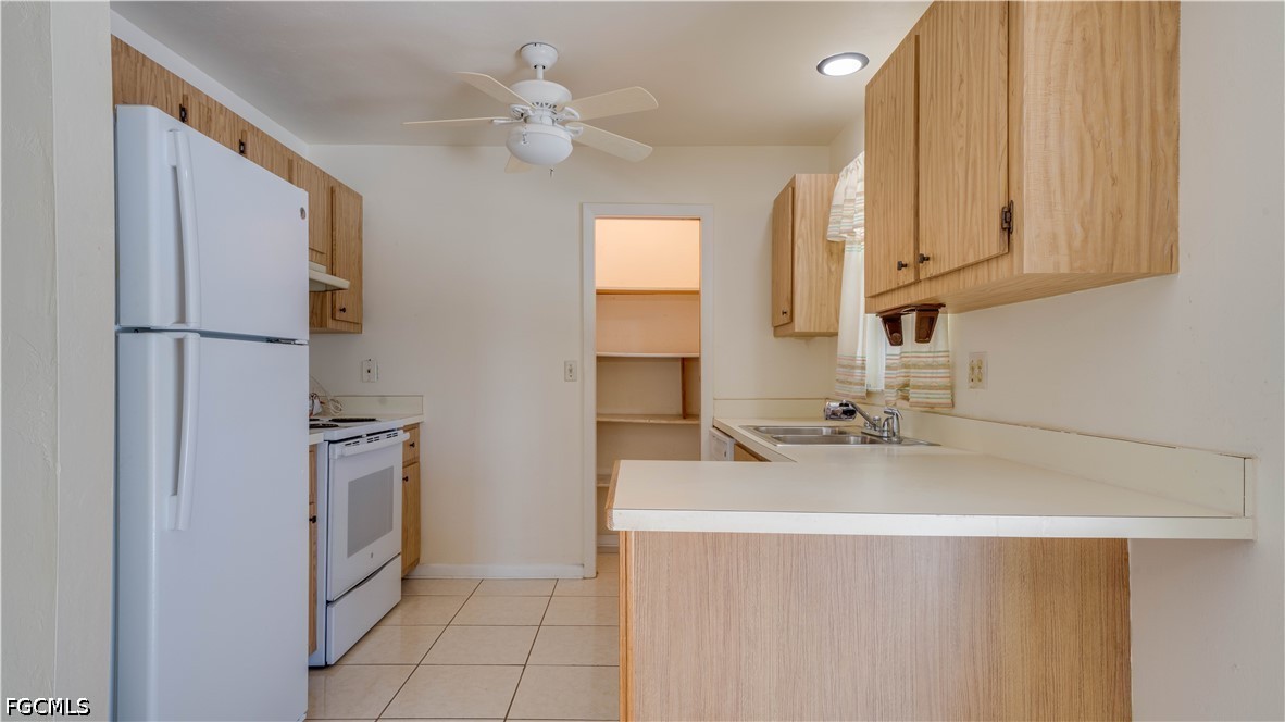 2 Bed Pool Home for Sale in Cape Coral, FL, $279,900 — photo 11