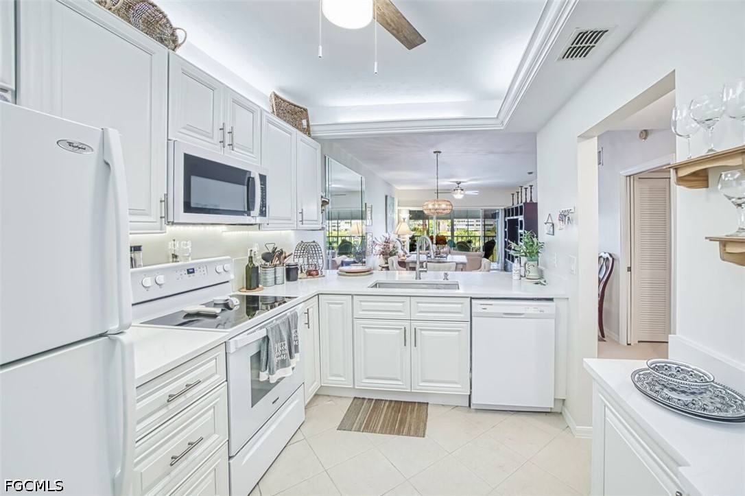 2 Bed Condominium for Sale in Fort Myers, photo 11