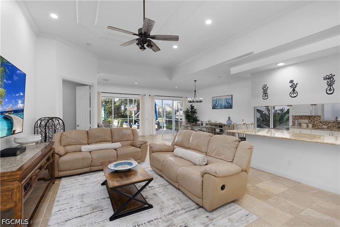 3 Bed Waterfront Home for Sale in Verona Walk, photo 11