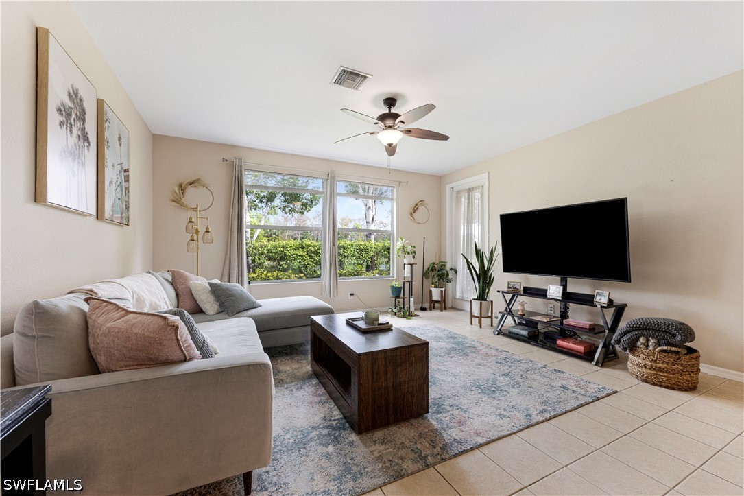 3 Bed Townhouse for Sale in Colonnade At Forum, FL, $289,000 — photo 11