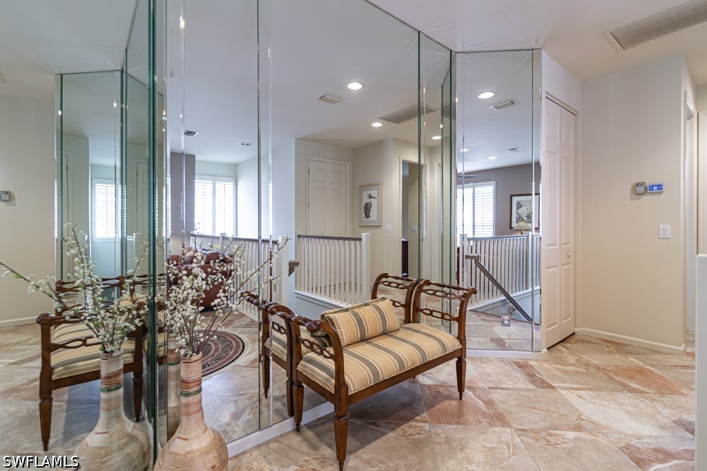 3 Bed Condominium for Sale in Crescent, photo 11