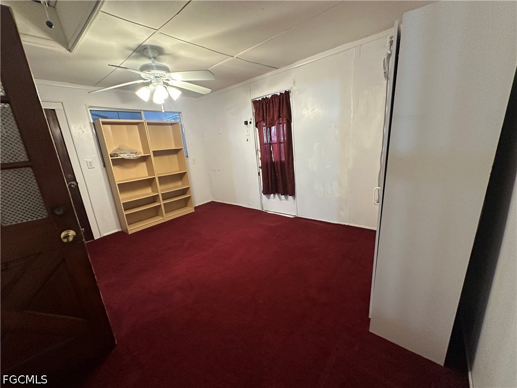 2 Bed SingleFamilyResidence for Sale in Fort Myers, photo 11