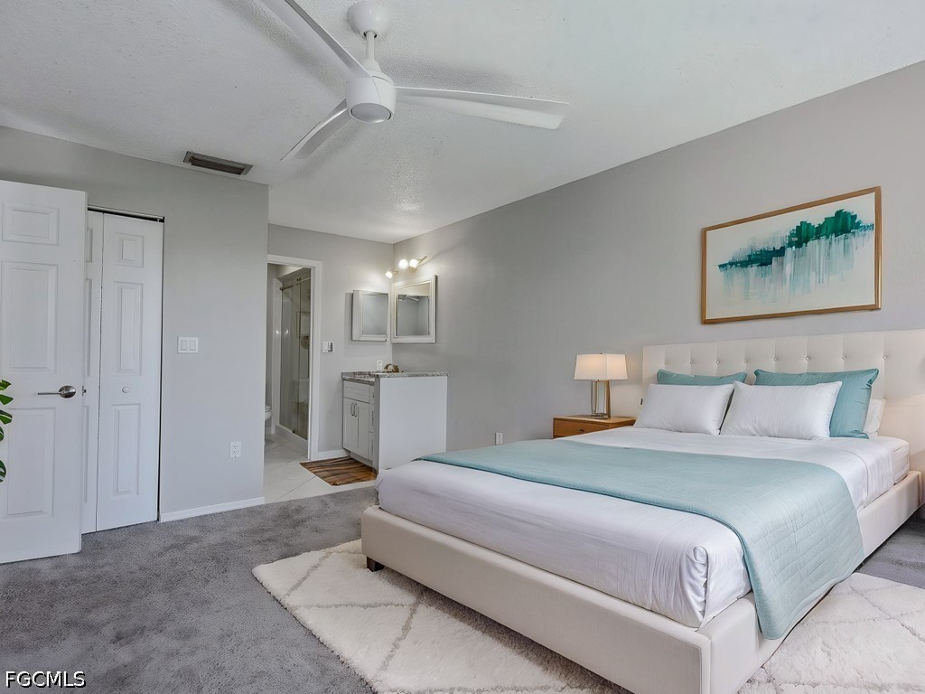 2 Bed Waterfront Home for Sale in Fort Myers, photo 11