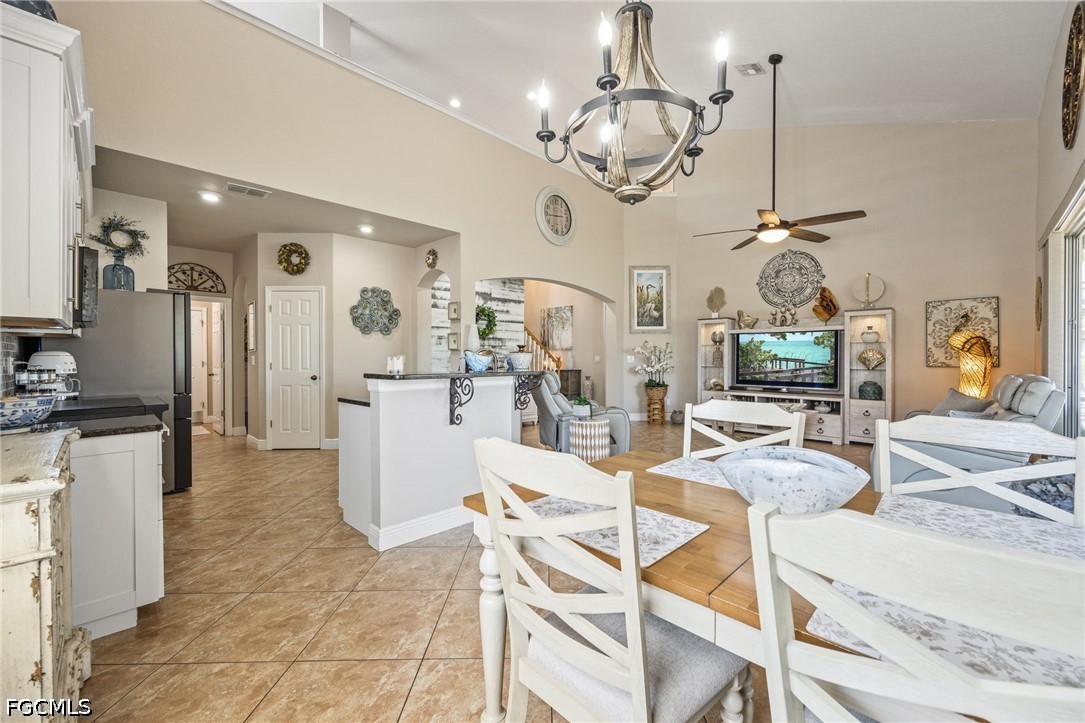 4 Bed SingleFamilyResidence for Sale in Cypress Cay, FL — photo 11