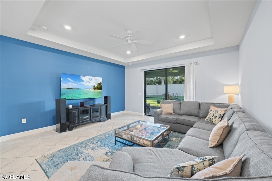 3 Bed SingleFamilyResidence for Sale in Westbrook, photo 11