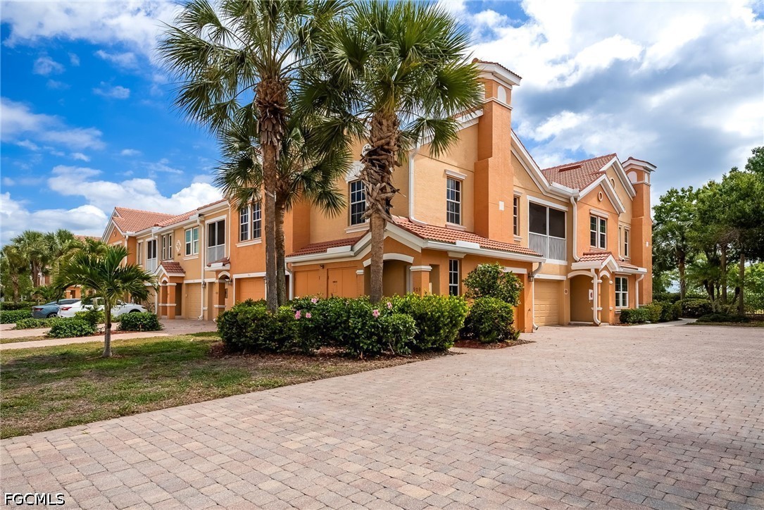 3 Bed Condominium for Sale in Concordia, FL, $269,000 — photo 11