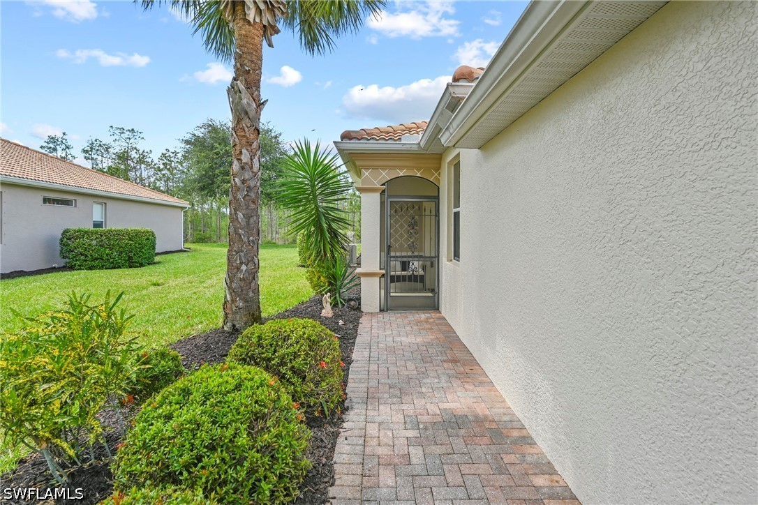 2 Bed Attached for Sale in Bella Terra, FL — photo 11