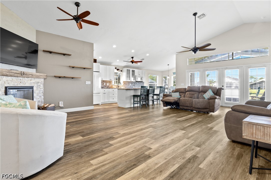 3 Bed Waterfront Home for Sale in North Fort Myers, photo 11