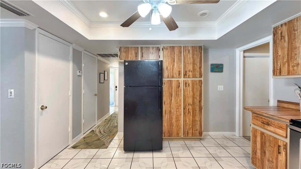 3 Bed Pool Home for Sale in Cape Coral, photo 11