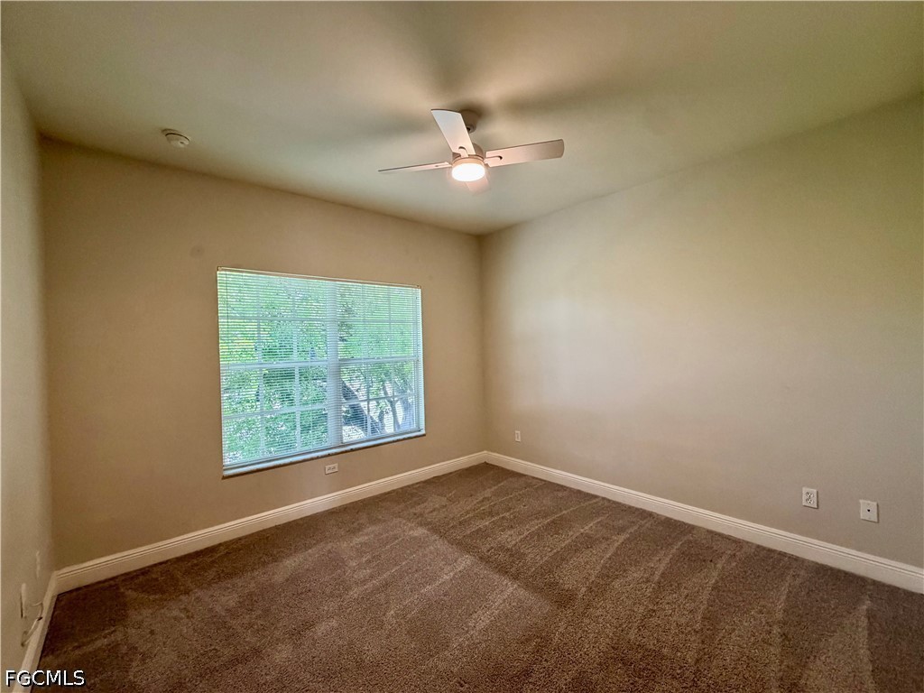 2 Bed Condominium for Sale in Fort Myers, photo 11