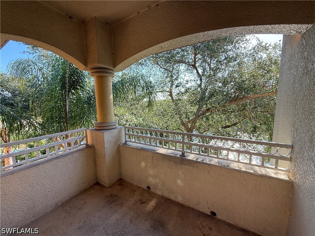 2 Bed Waterfront Home for Sale in Cape Coral, photo 11