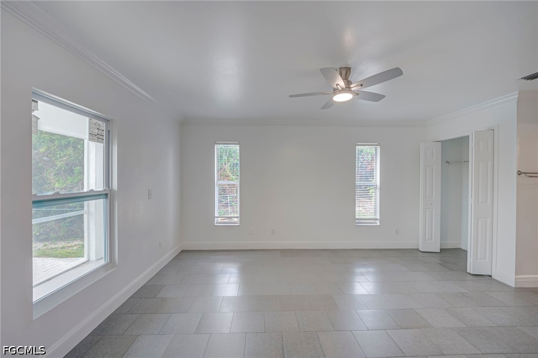 3 Bed Waterfront Home for Sale in Lehigh Acres, photo 11