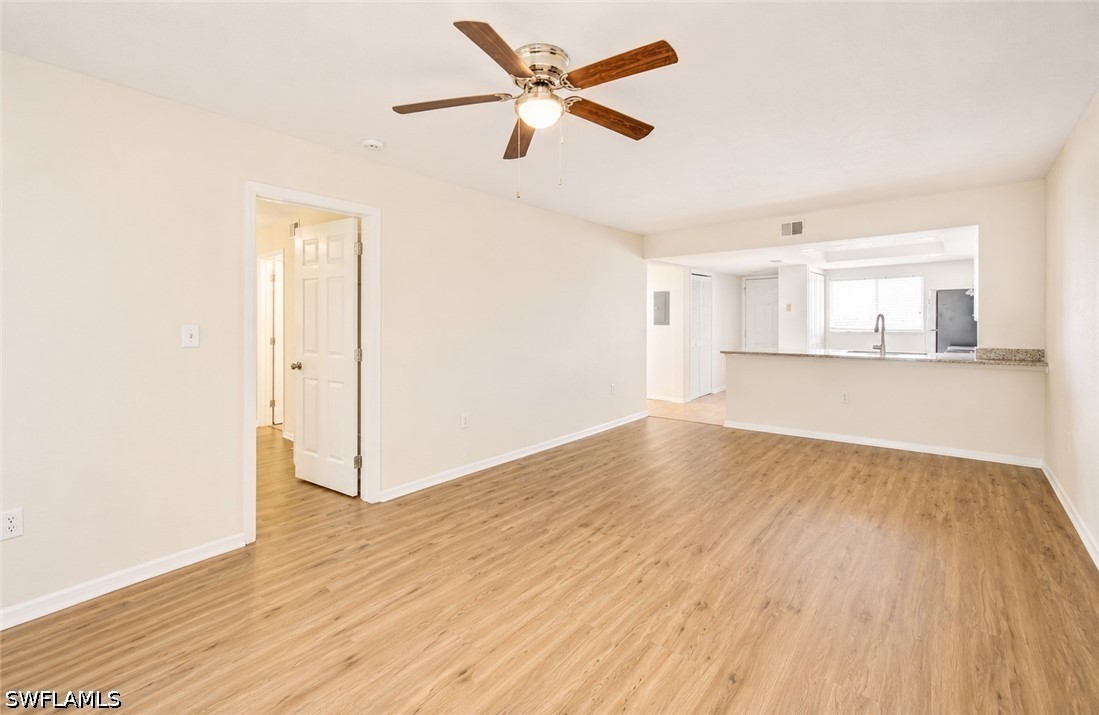 2 Bed Condominium for Sale in Naples Trace, FL, $269,000 — photo 11