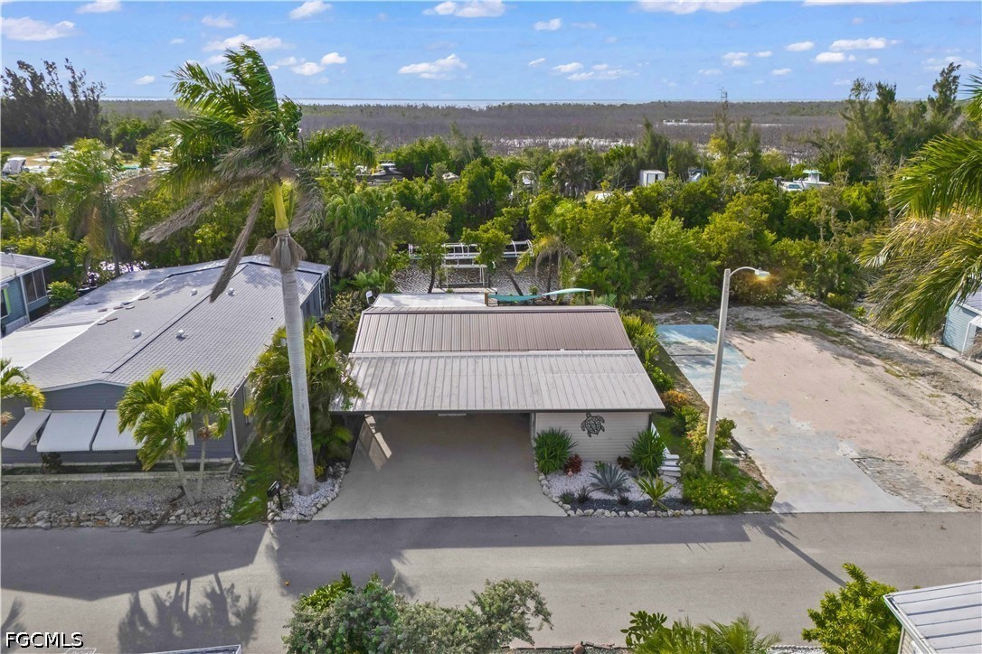 2 Bed Waterfront Home for Sale in Pine Island Cove, photo 11