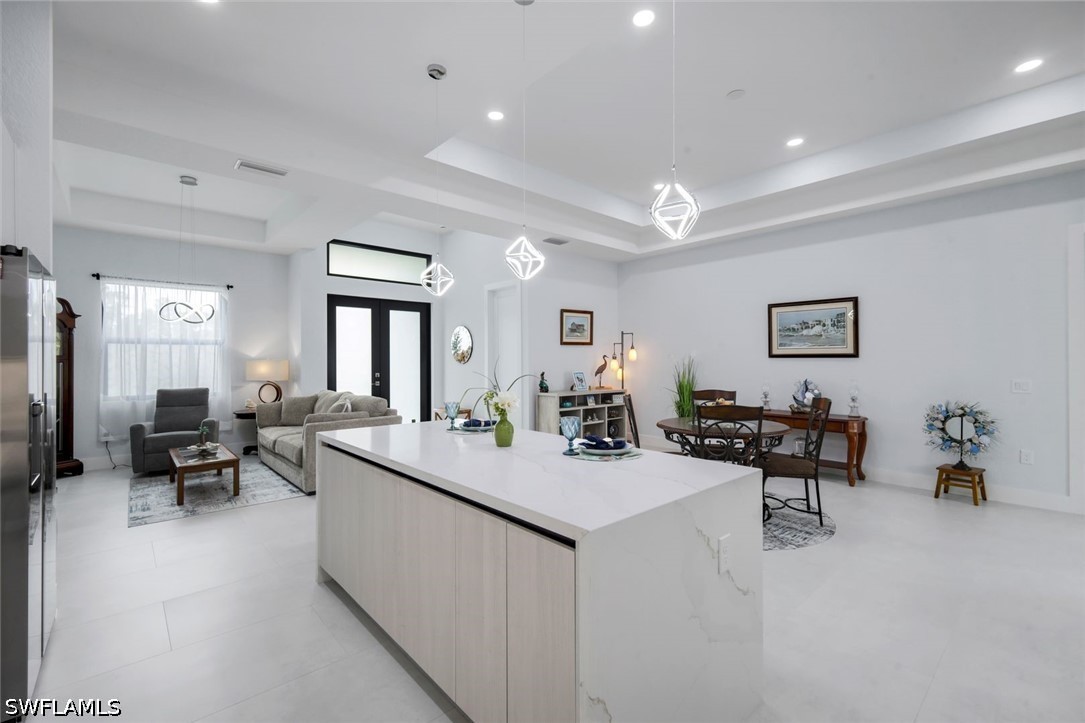 4 Bed SingleFamilyResidence for Sale in Naples, FL, $580,000 — photo 11