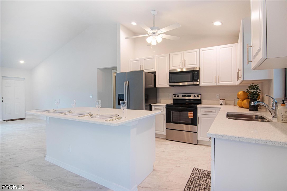 4 Bed Waterfront Home for Sale in Cape Coral, photo 11
