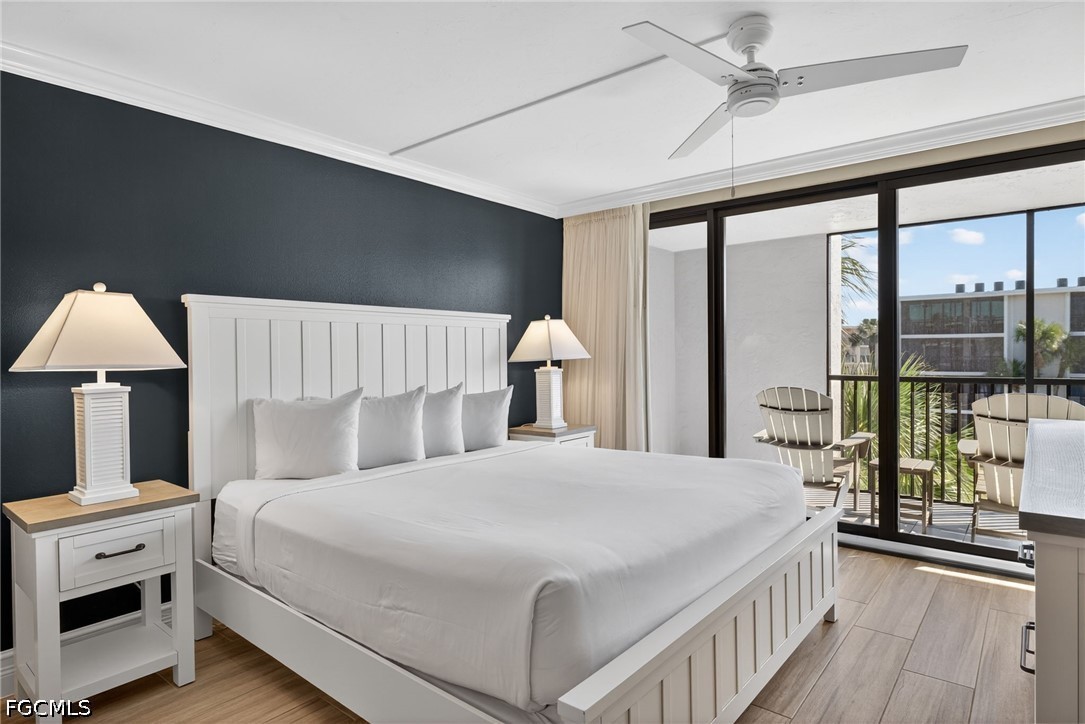 1 Bed Waterfront Home for Sale in Sanibel, photo 11