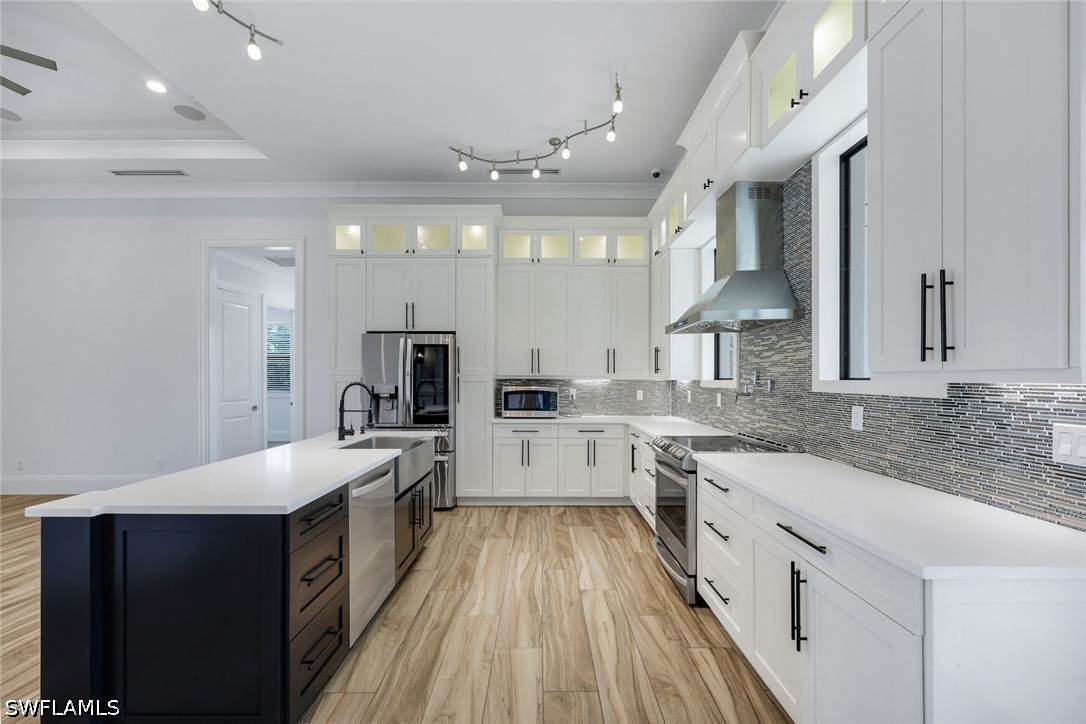 3 Bed SingleFamilyResidence for Sale in Naples, photo 11