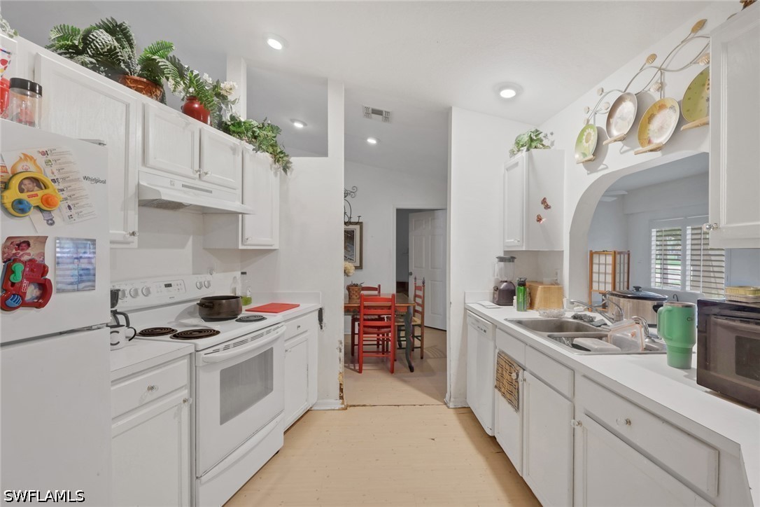 3 Bed SingleFamilyResidence for Sale in Morton Grove, photo 11