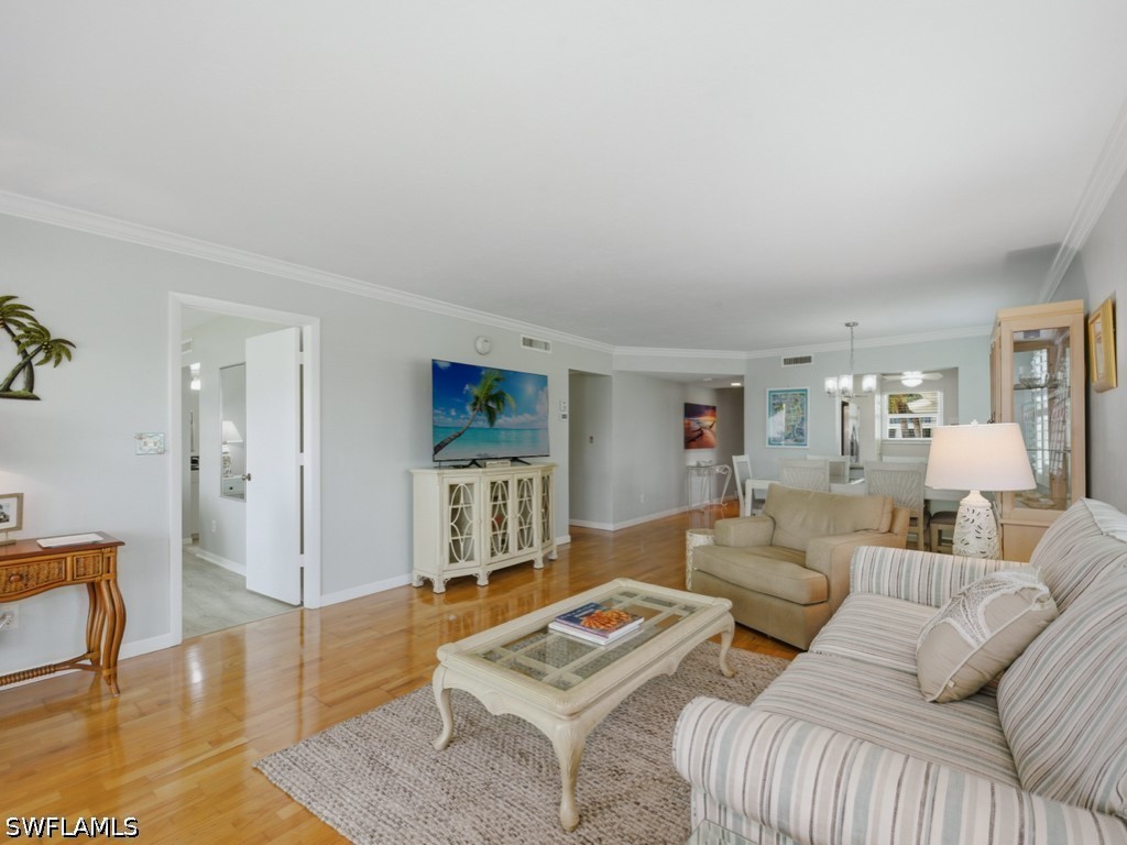 2 Bed Waterfront Home for Sale in Marco Island, photo 11