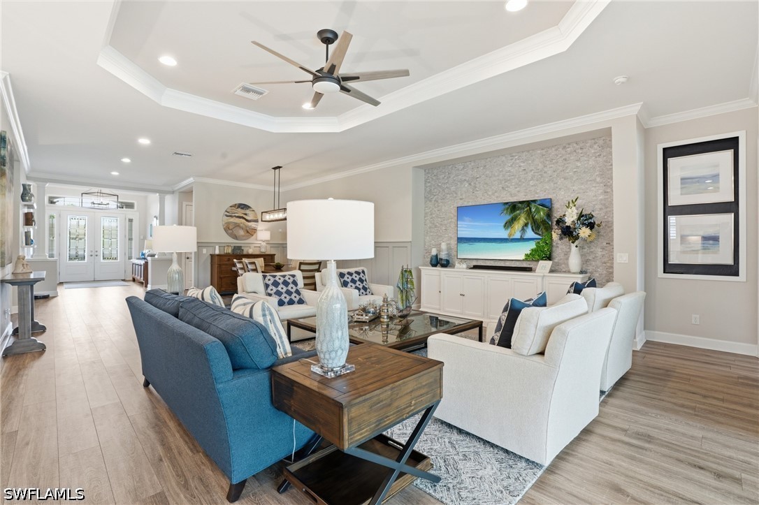 4 Bed Pool Home for Sale in Esplanade, photo 11