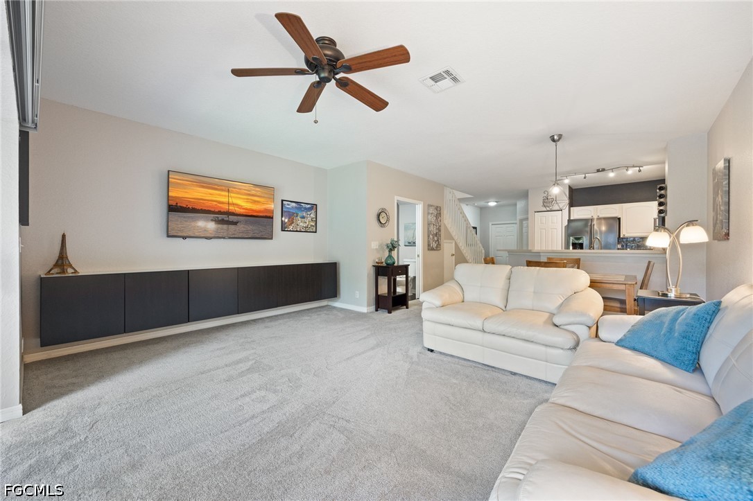 2 Bed Waterfront Home for Sale in Fort Myers, photo 11