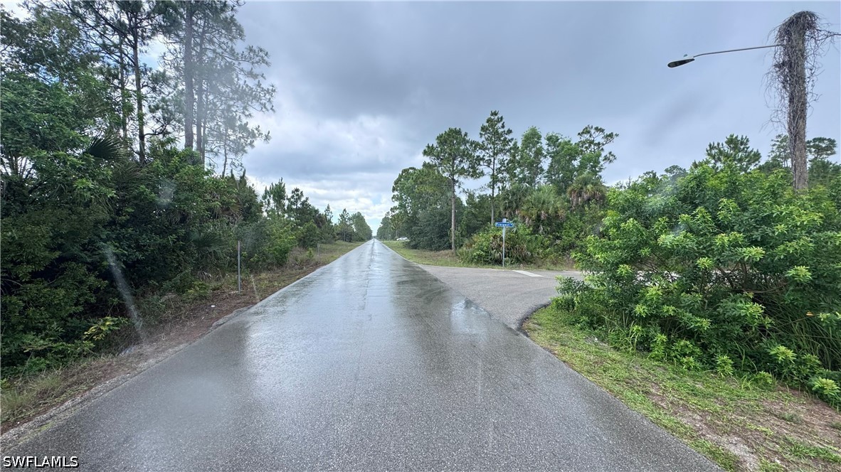 2 Bed SingleFamilyResidence for Sale in Lehigh Acres, photo 11