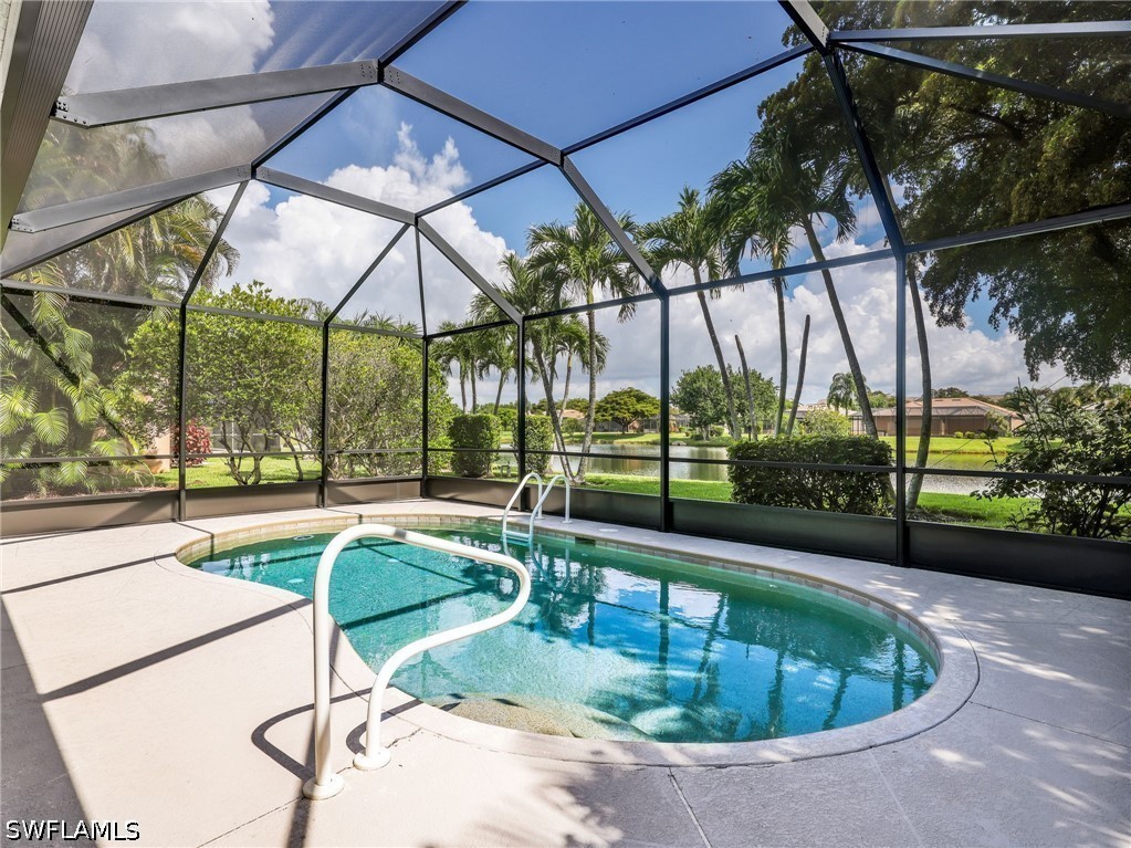 5 Bed Pool Home for Sale in Colonial Pointe, photo 11
