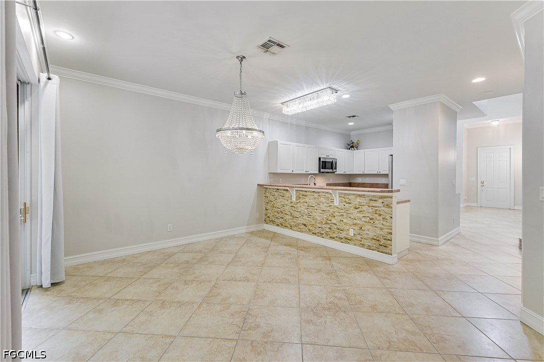 4 Bed SingleFamilyResidence for Sale in Estero, photo 11