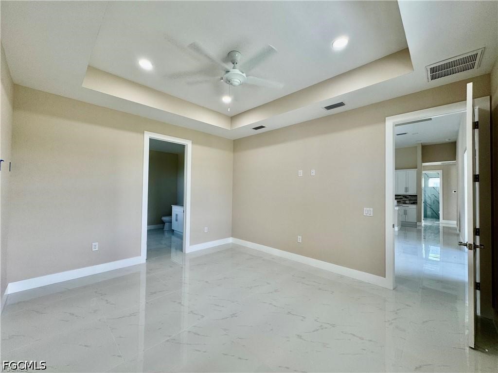 4 Bed SingleFamilyResidence for Sale in Cape Coral, photo 11