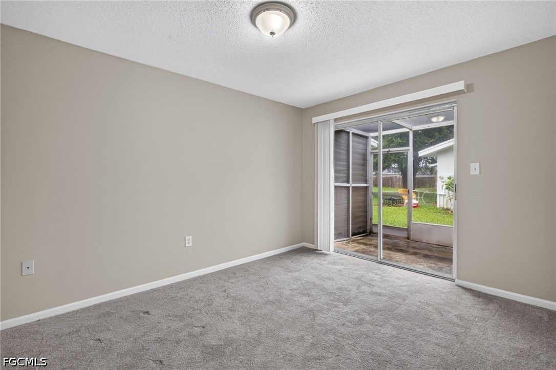 2 Bed Condominium for Sale in Fort Myers, photo 11