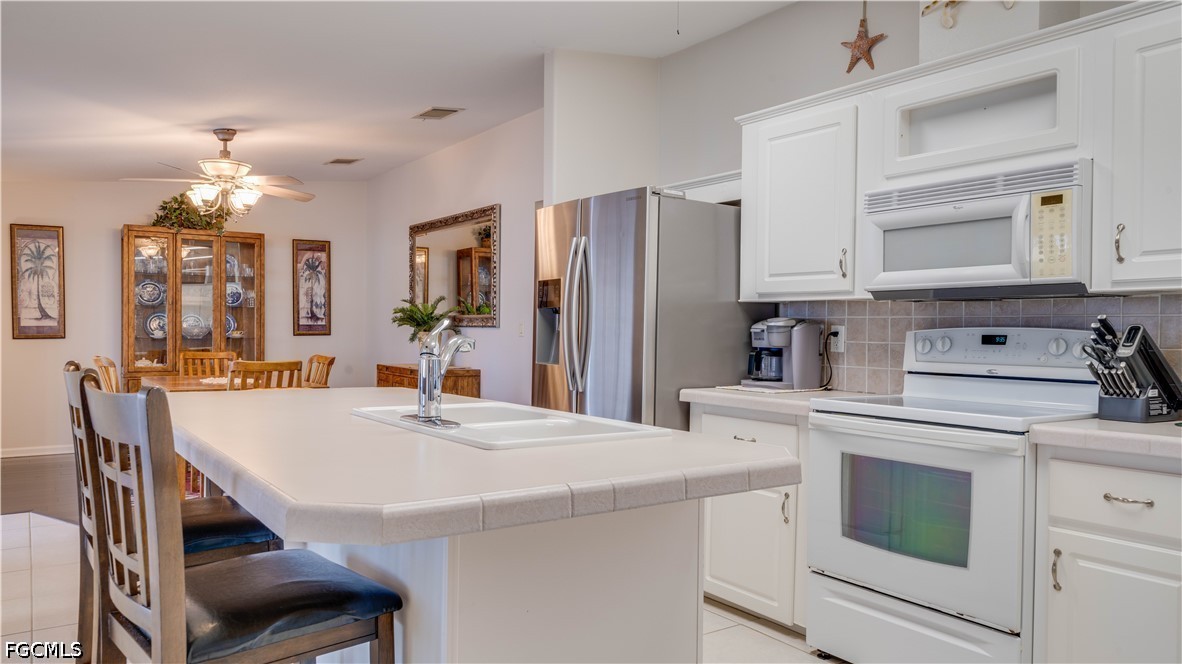 3 Bed Waterfront Home for Sale in Cherry Estates, photo 11