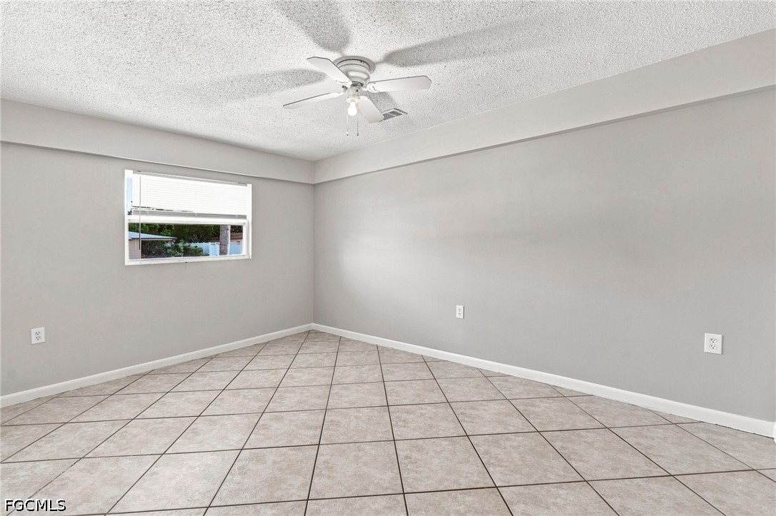 3 Bed SingleFamilyResidence for Sale in San Carlos Park, FL — photo 11