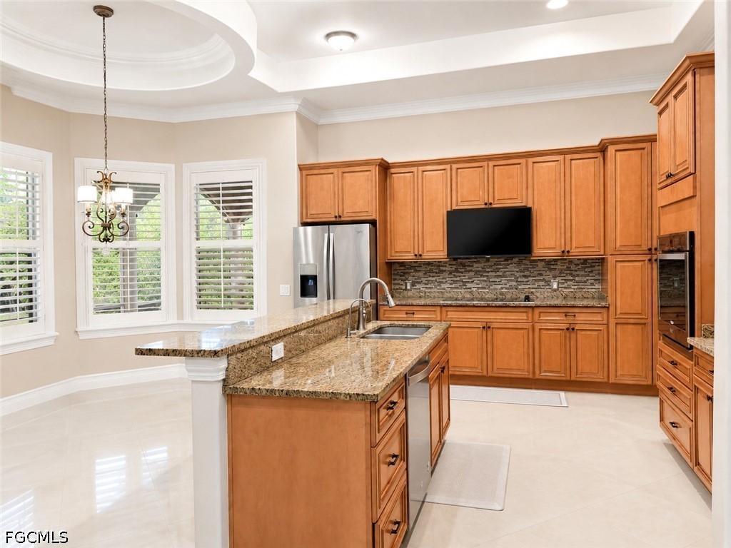 5 Bed SingleFamilyResidence for Sale in Naples, FL — photo 11